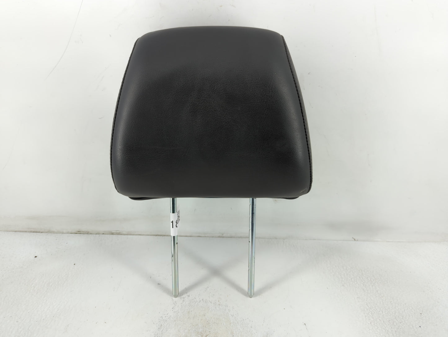 2006-2009 Pontiac Torrent Headrest Head Rest Front Driver Passenger Seat Fits Fits 2006 2007 2008 2009 OEM Used Auto Parts -