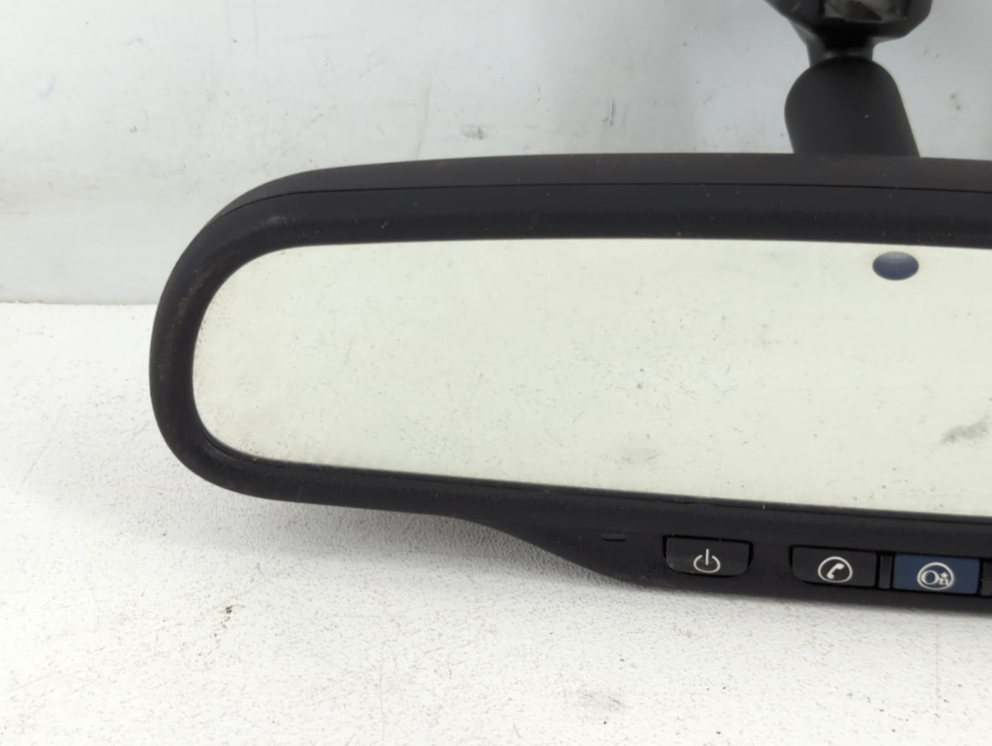 2006-2009 Pontiac Torrent Interior Rear View Mirror Replacement OEM P/N:15816792 Fits OEM Used Auto Parts - Oemusedautoparts