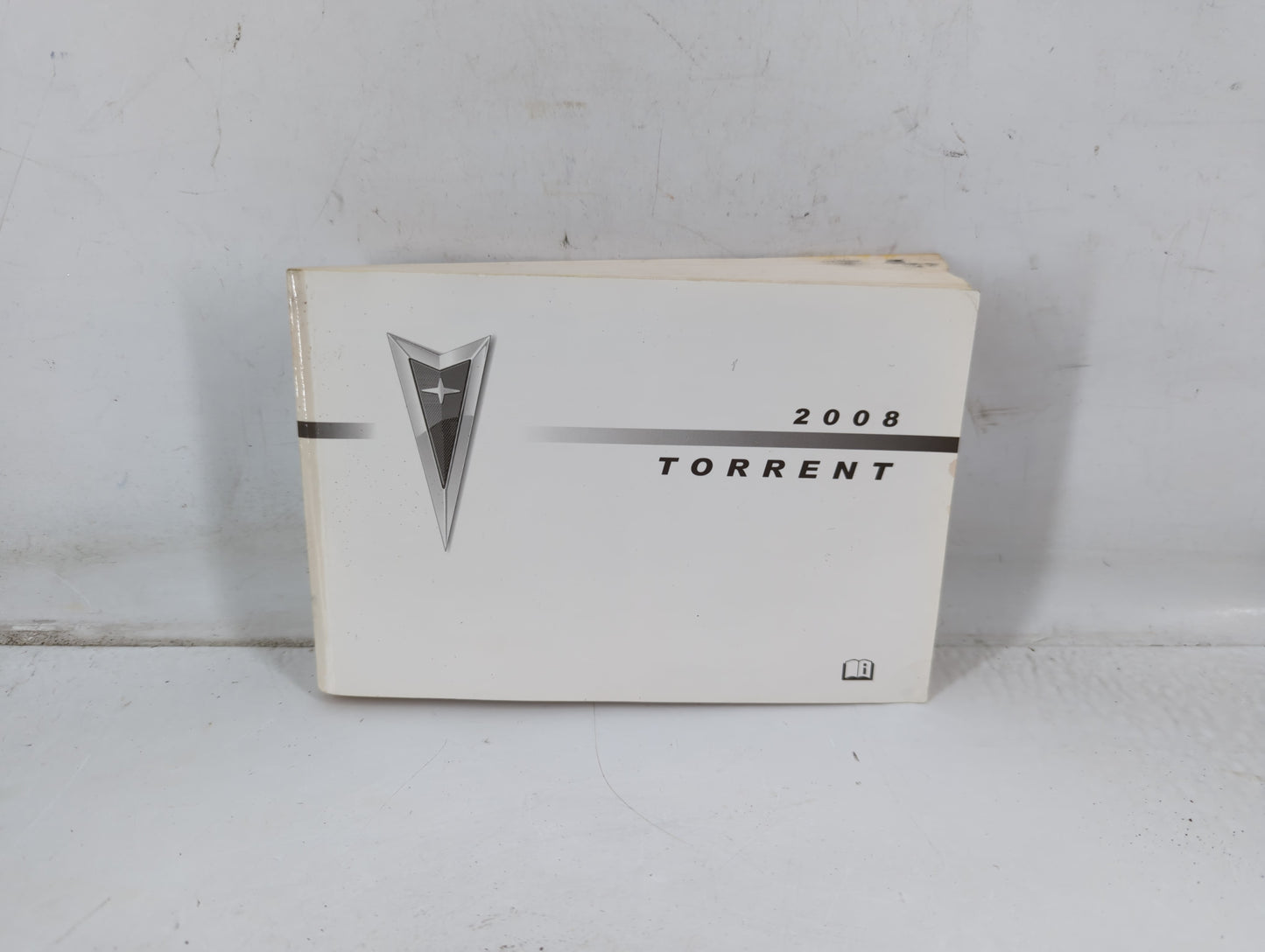2008 Pontiac Torrent Owners Manual Book Guide P/N:15860880 A OEM Used Auto Parts - Oemusedautoparts1.com