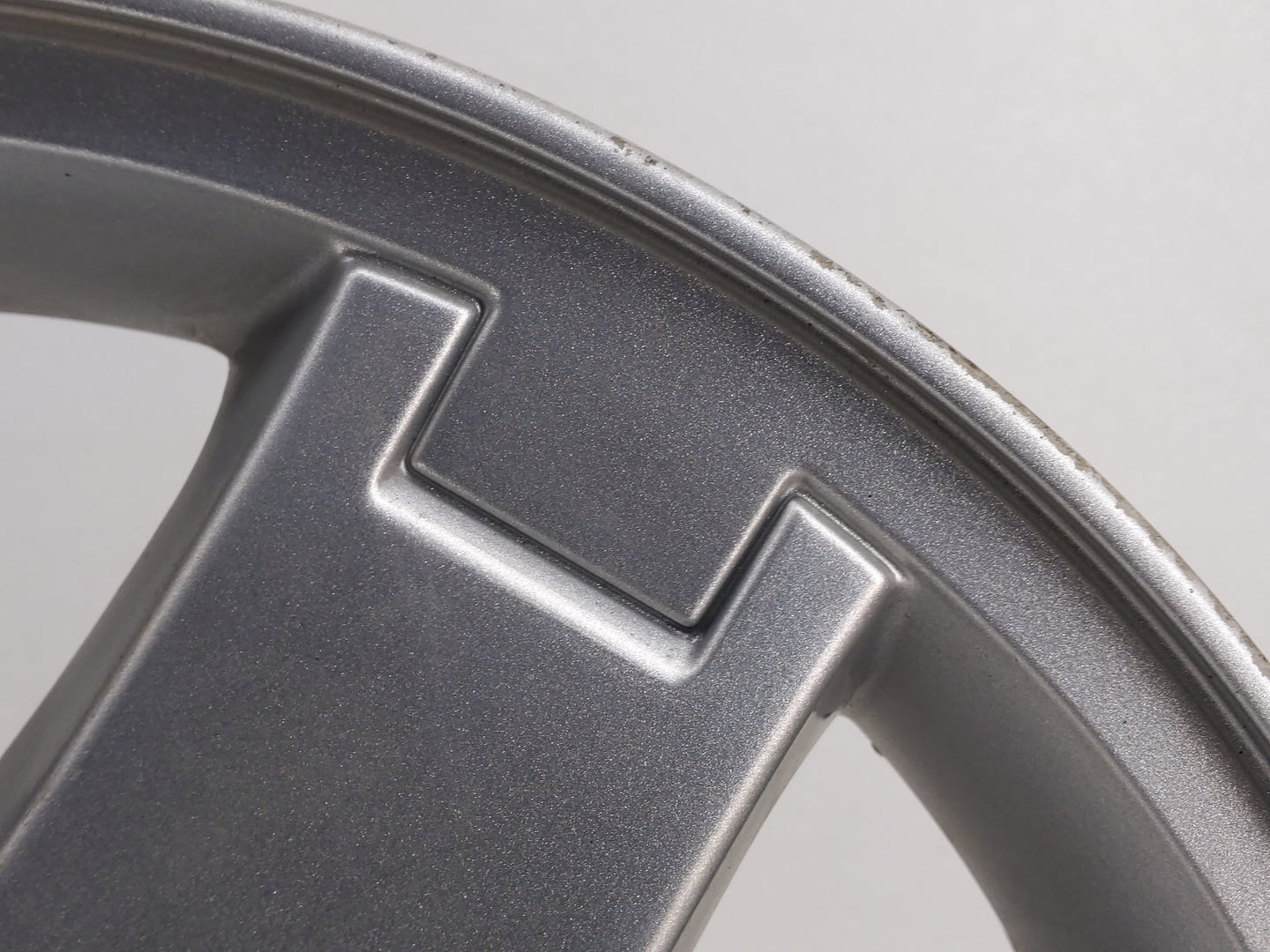 2006-2009 Pontiac Torrent Oem Wheel Rim - Oemusedautoparts1.com