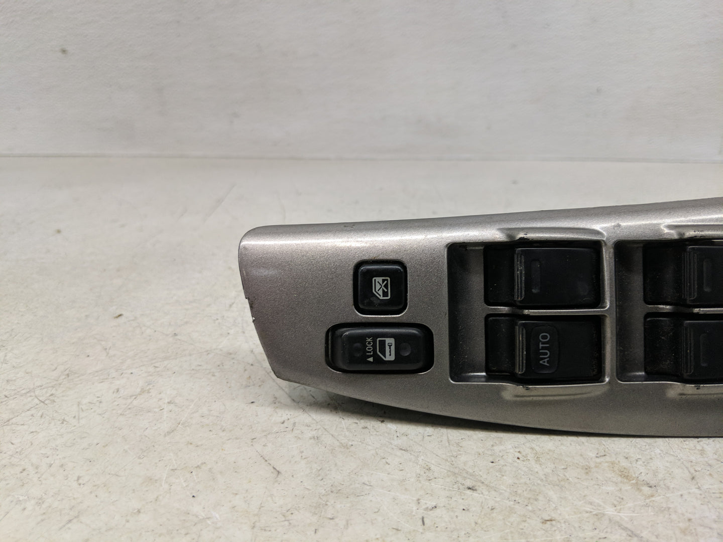 2005-2008 Pontiac Vibe Master Power Window Switch Replacement Driver Side Left P/N:74232-01030-B Fits Fits 2005 2006 2007 20