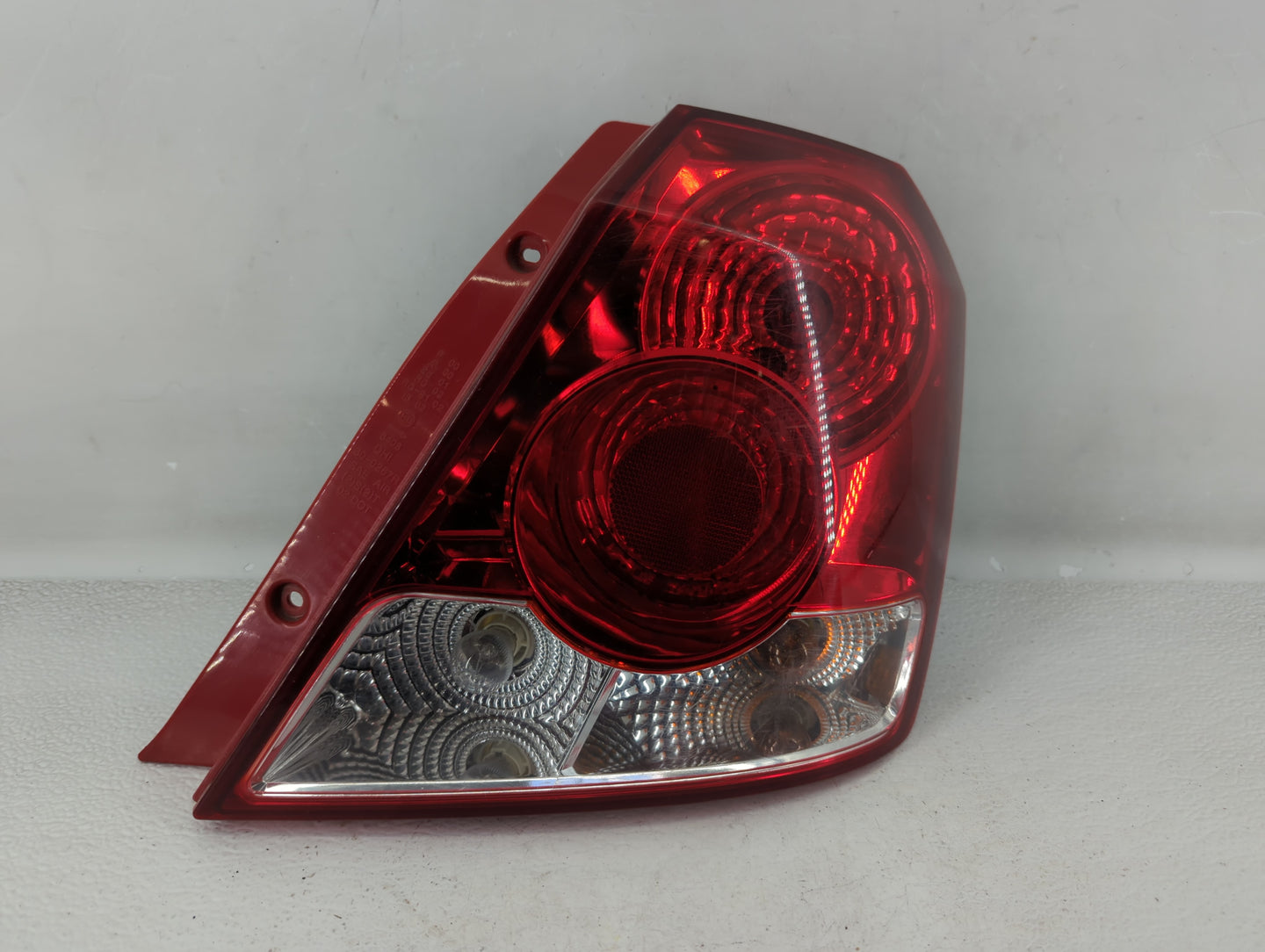 2008 Pontiac Wave Tail Light Assembly Passenger Right OEM Fits Fits 2004 2005 2006 2007 OEM Used Auto Parts - Oemusedautopar