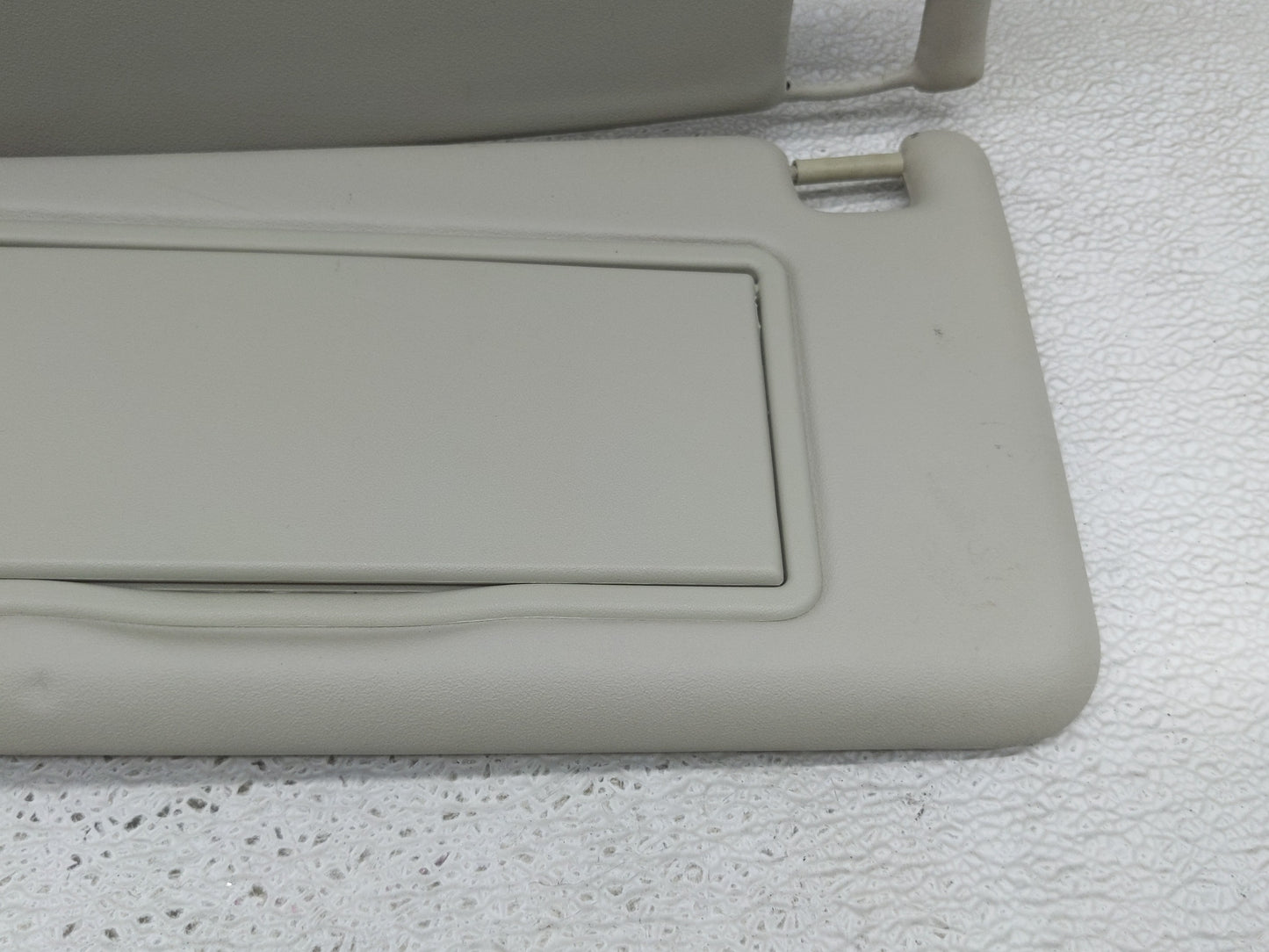 2008 Saab 9-5 Sun Visor Shade Replacement Driver Left Mirror Fits OEM Used Auto Parts - Oemusedautoparts1.com