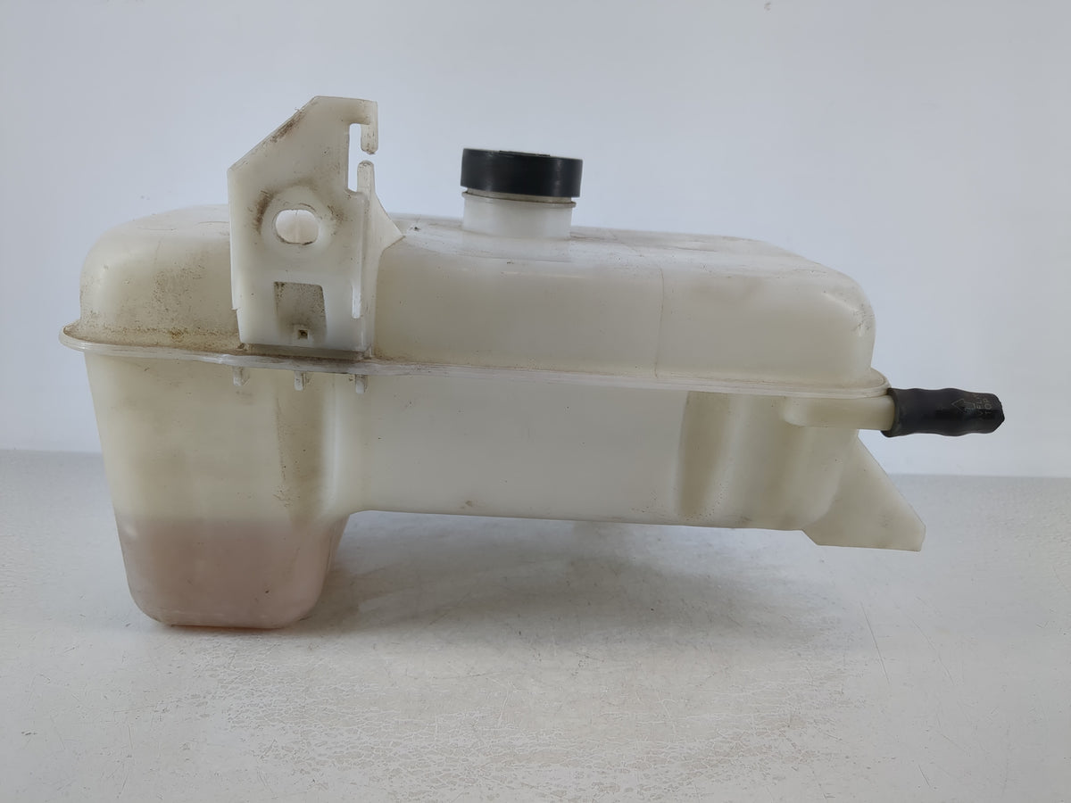 Saab 9-7 Radiator Coolant Overflow Expansion Tank Bottle - Oemusedautoparts1.com