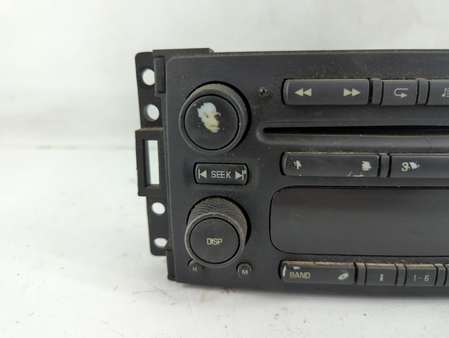 2005-2009 Saab 9-7 Radio AM FM Cd Player Receiver Replacement P/N:15923710 Fits Fits 2005 2006 2007 2008 2009 OEM Used Auto 