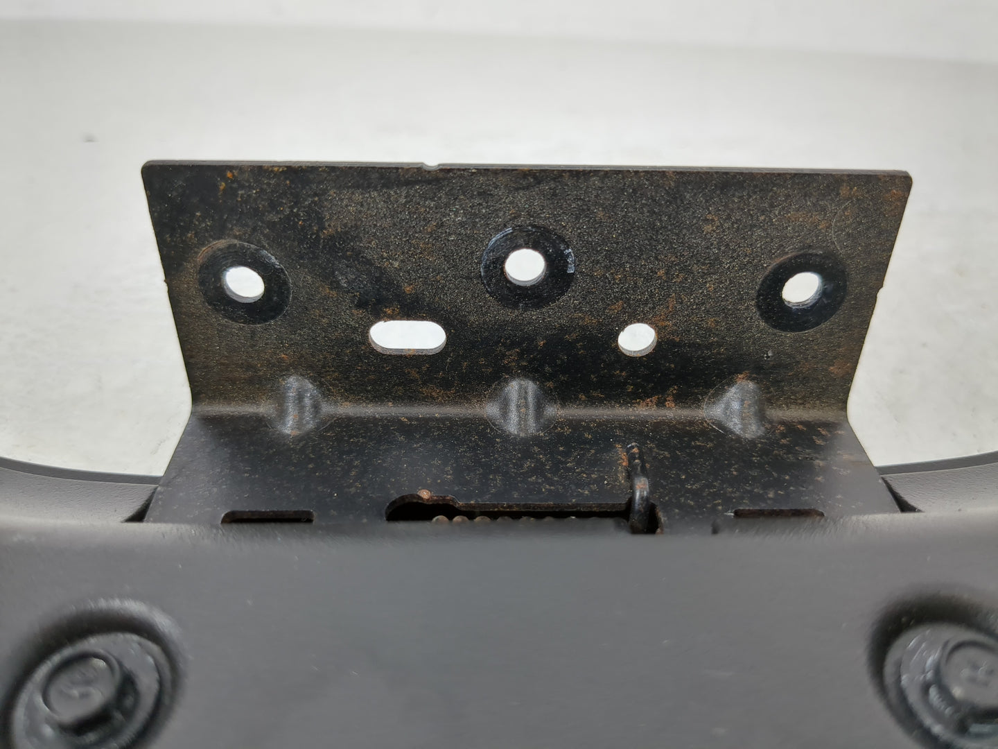 2008 Saab 9-7x Center Floor Console Fits OEM Used Auto Parts - Oemusedautoparts1.com