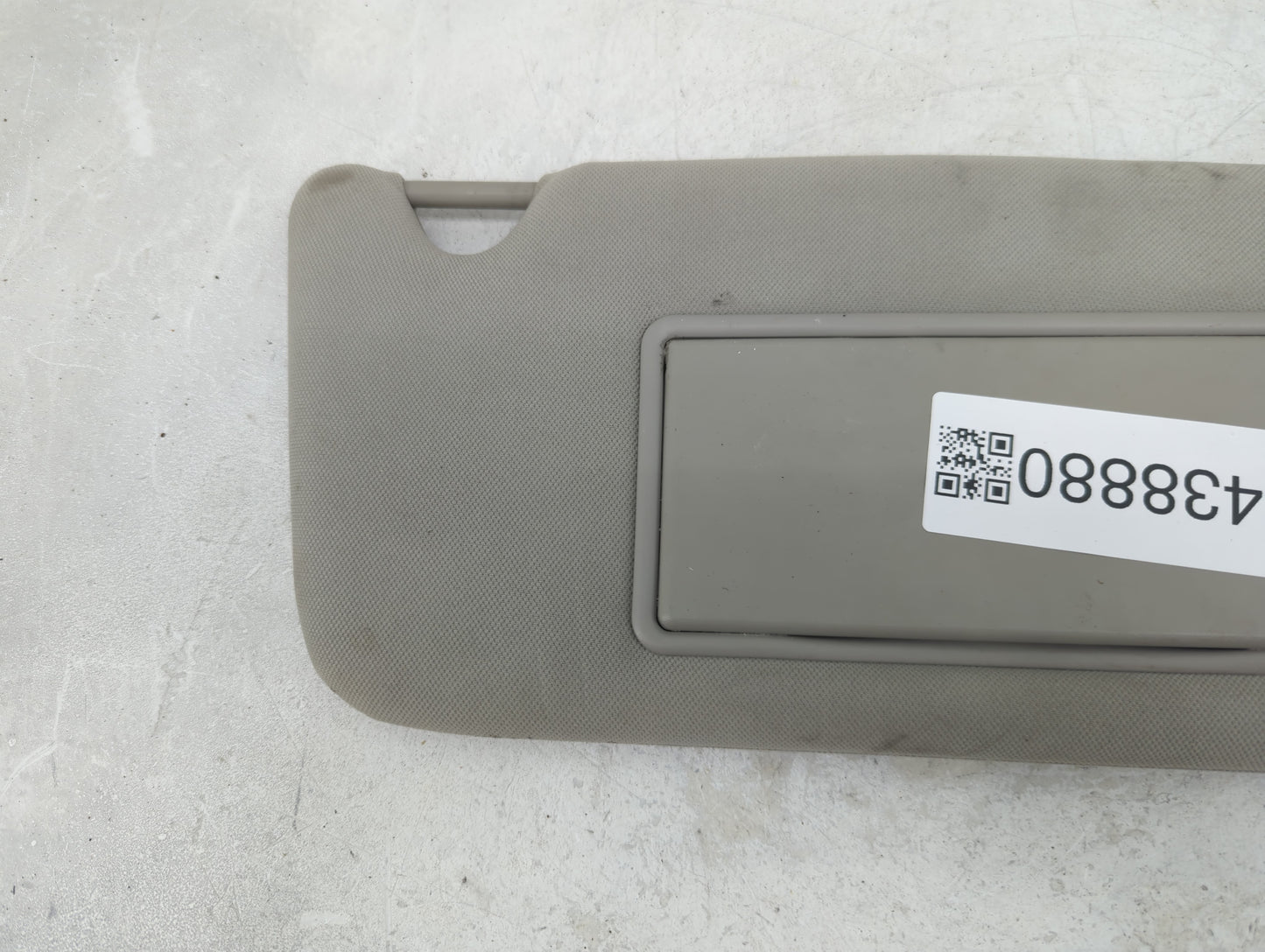 2008 Saab 9-7x Sun Visor Shade Replacement Passenger Right Mirror Fits OEM Used Auto Parts - Oemusedautoparts1.com