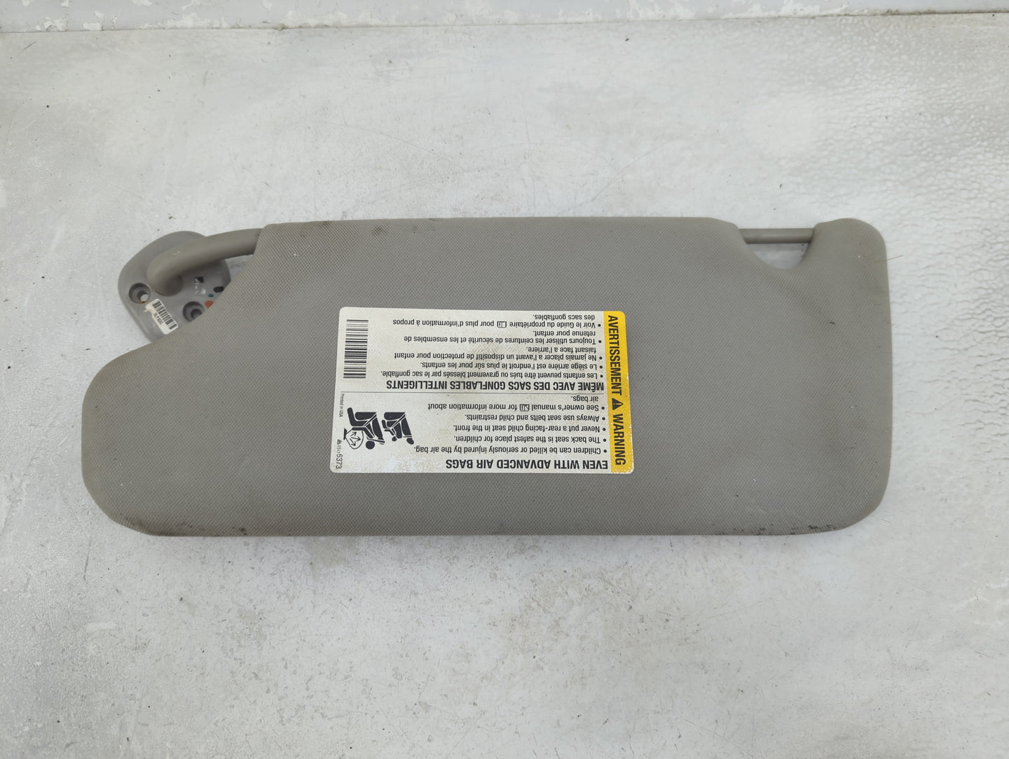 2008 Saab 9-7x Sun Visor Shade Replacement Passenger Right Mirror Fits OEM Used Auto Parts - Oemusedautoparts1.com