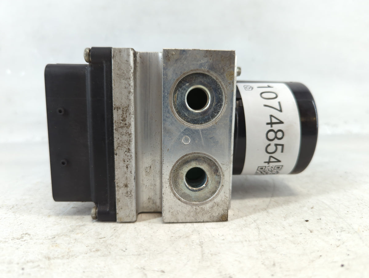 2008-2009 Saturn Aura Anti-Lock Brake ABS Pump Module Actuator OEM P/N:25928254 Fits Fits 2008 2009 OEM Used Auto Parts - Oe