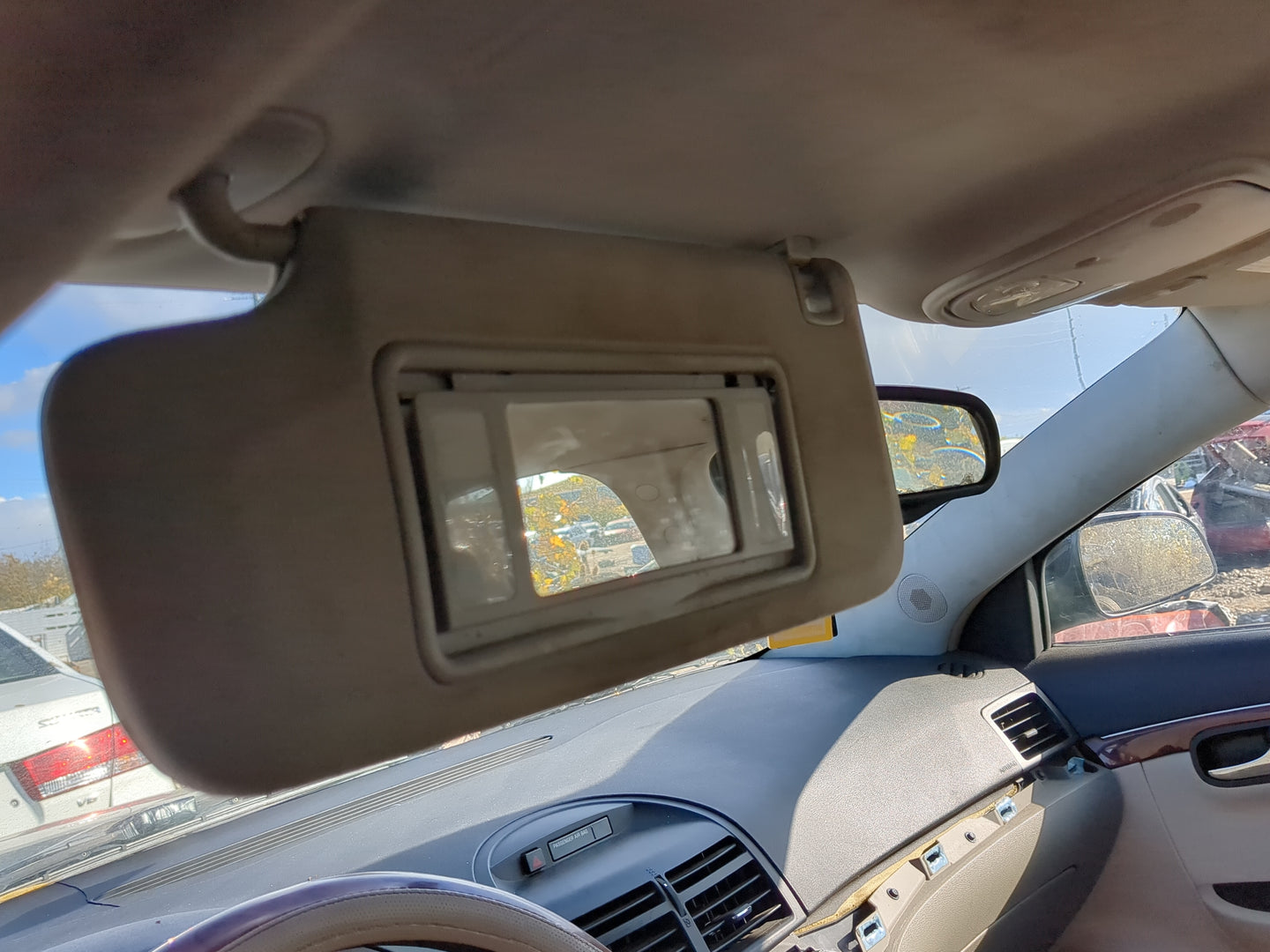 2007-2009 Saturn Aura Sun Visor Shade Replacement Driver Left Mirror Fits Fits 2007 2008 2009 OEM Used Auto Parts - Oemuseda