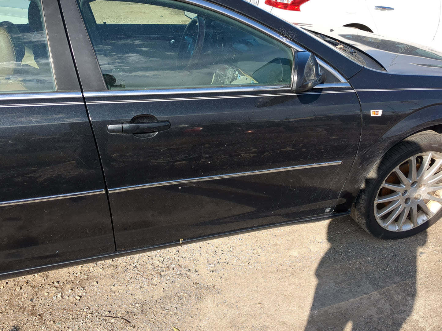 2007-2009 Saturn Aura Passenger Front Door Oem - Oemusedautoparts1.com