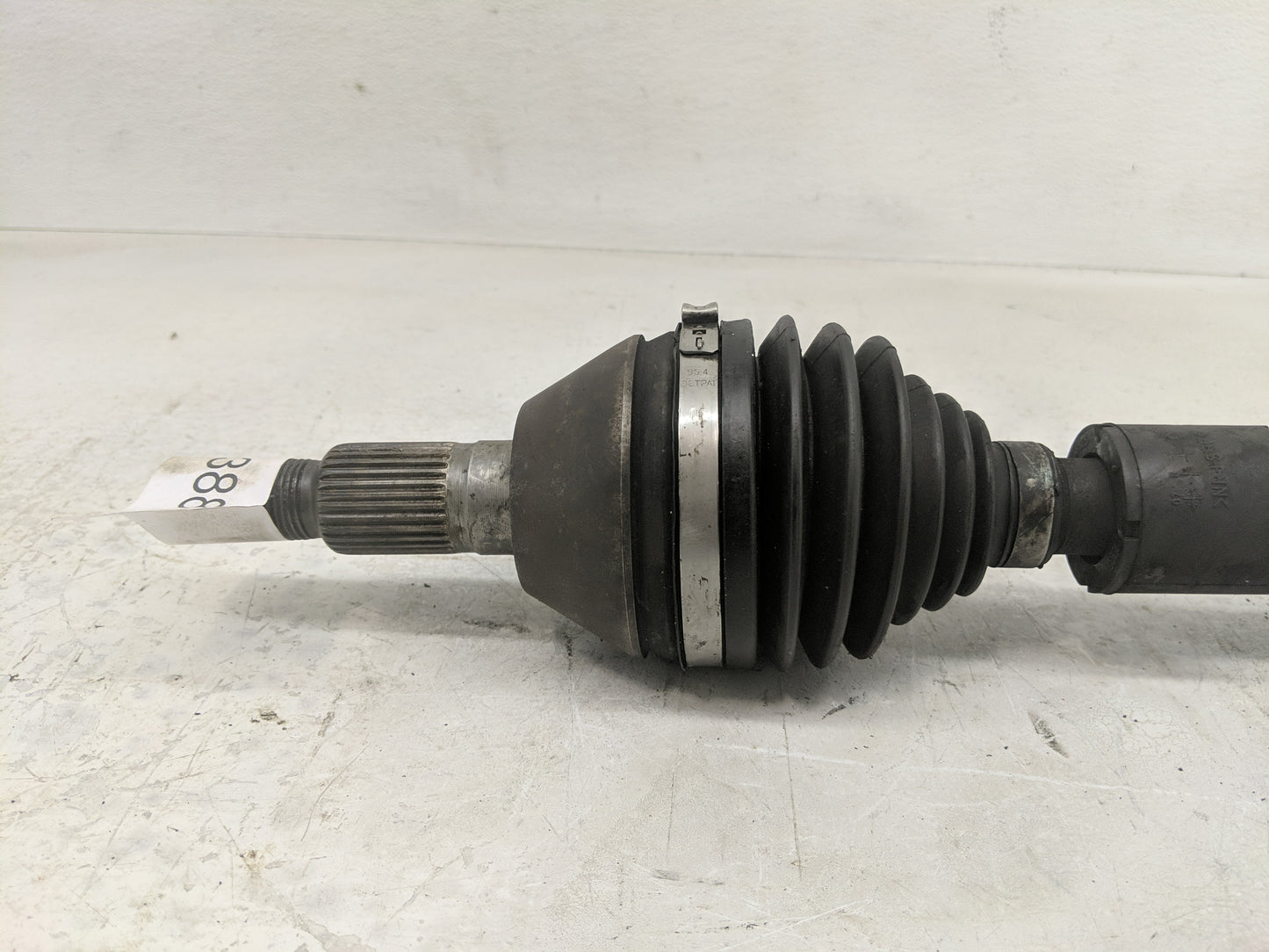 2007-2008 Saturn Aura Axle Shaft Front Driver Cv C/v - Oemusedautoparts1.com