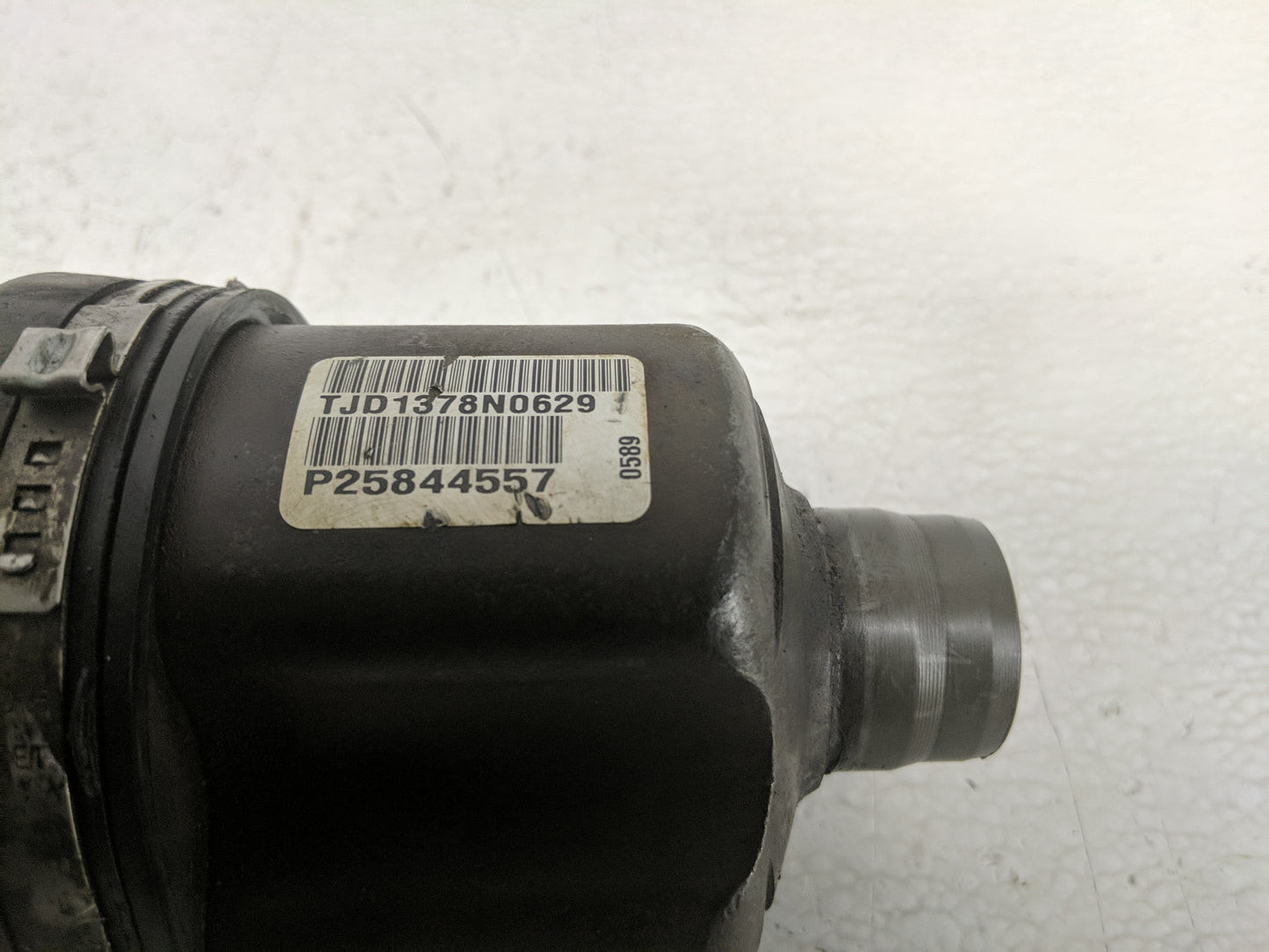 2007-2008 Saturn Aura Axle Shaft Front Driver Cv C/v - Oemusedautoparts1.com