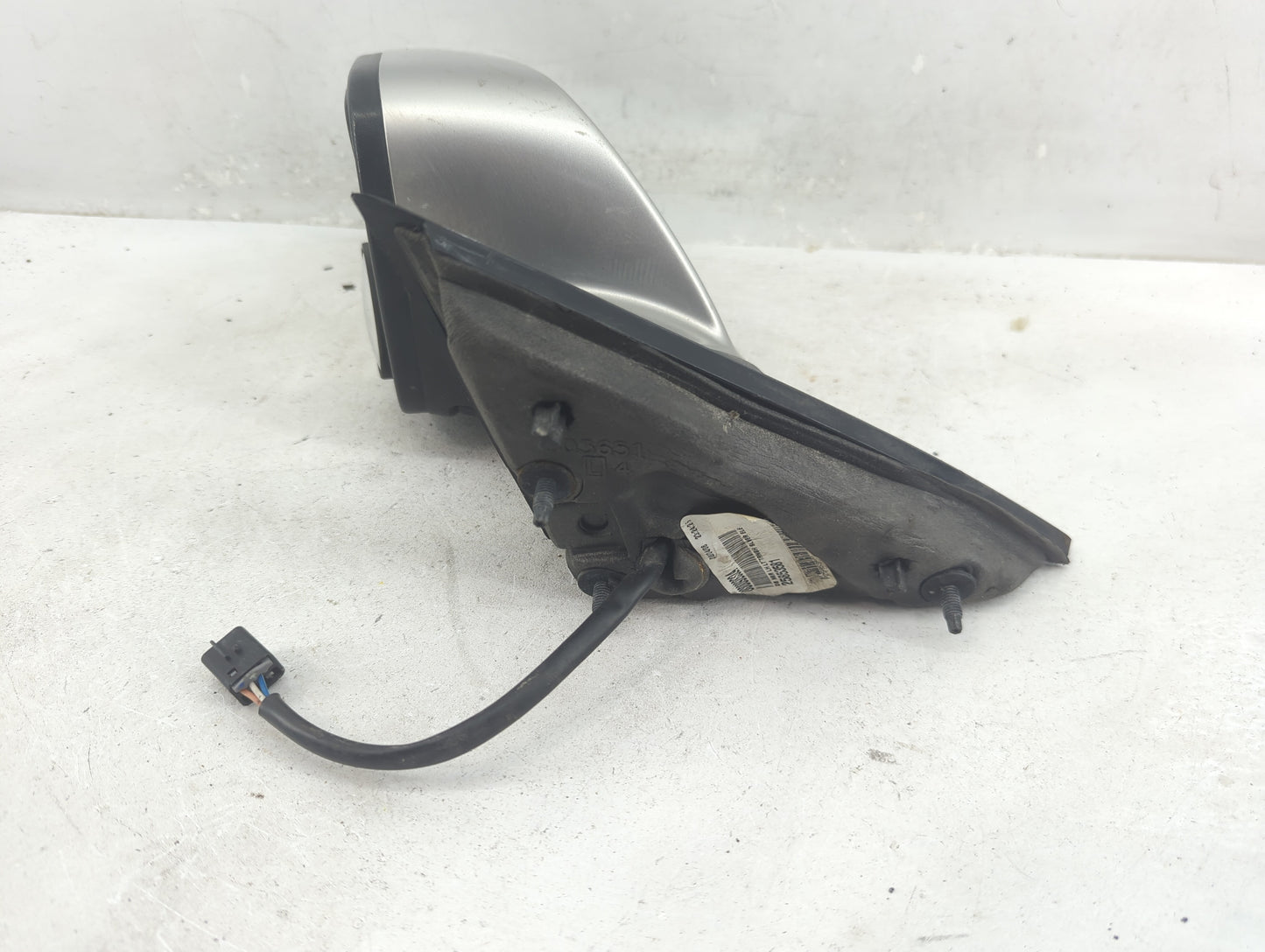 2007-2009 Saturn Aura Driver Left Side View Power Door Mirror Silver - Oemusedautoparts1.com