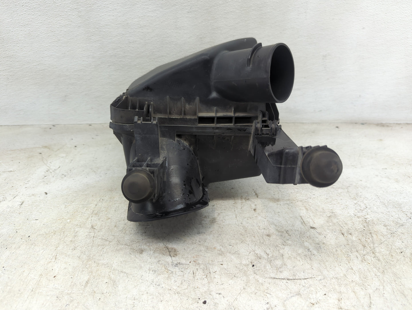 2007-2009 Saturn Aura Air Cleaner Intake-duct Hose Tube - Oemusedautoparts1.com