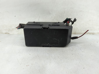 compare product 2008 Saturn Aura Fusebox Fuse Box Panel Relay Module P/N:13572722 Fits OEM Used Auto Parts