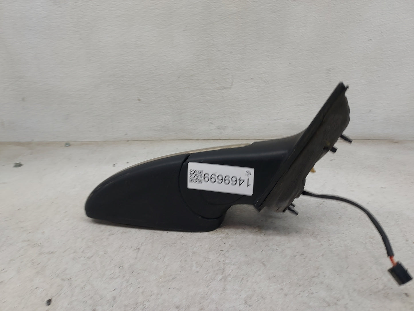 2007-2009 Saturn Aura Passenger Side View Mirror - Right Door Mirror OEM Used - Oemusedautoparts1.com