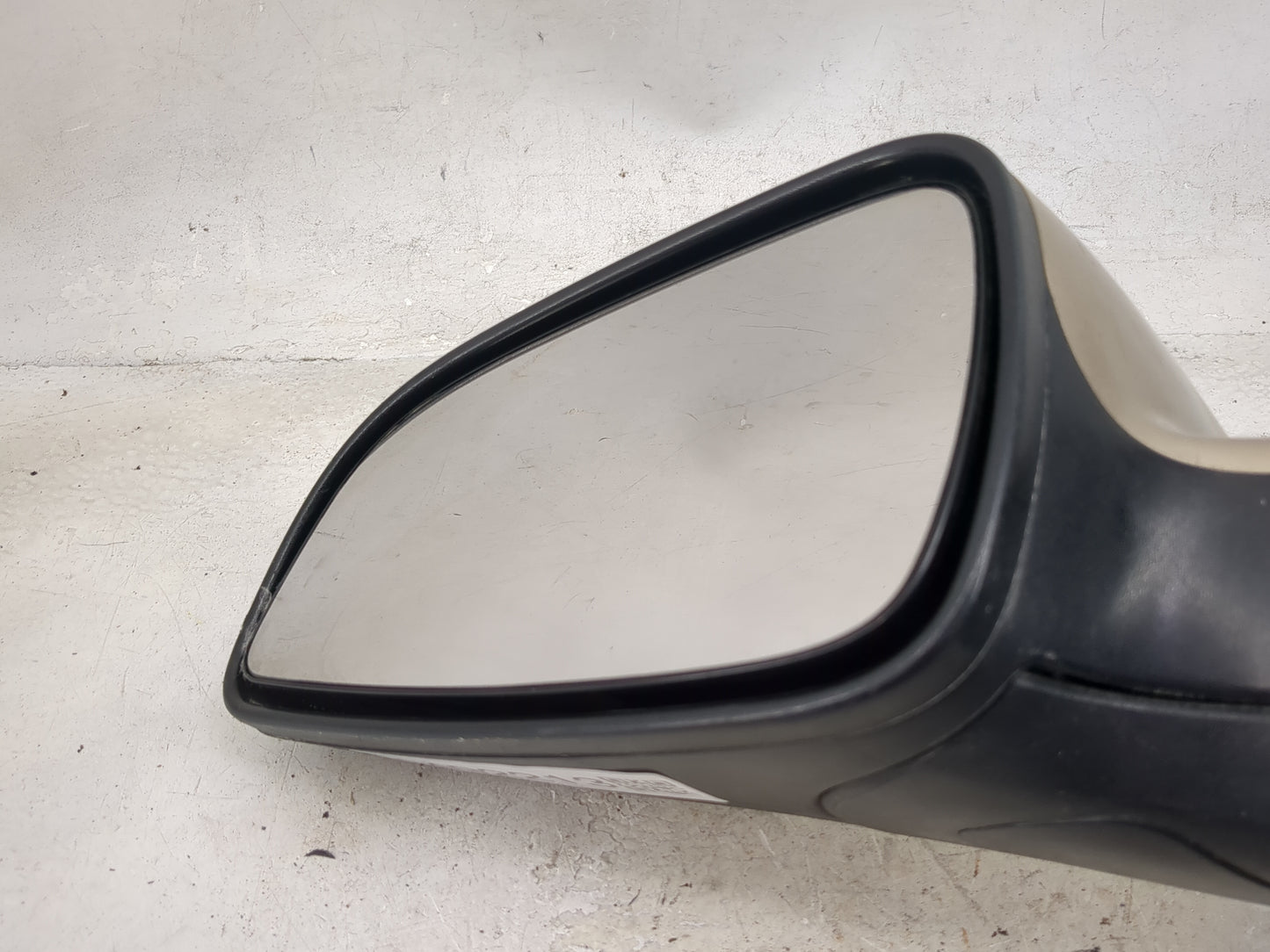 2007-2009 Saturn Aura Driver Side View Mirror - Left Door Mirror OEM Used - Oemusedautoparts1.com