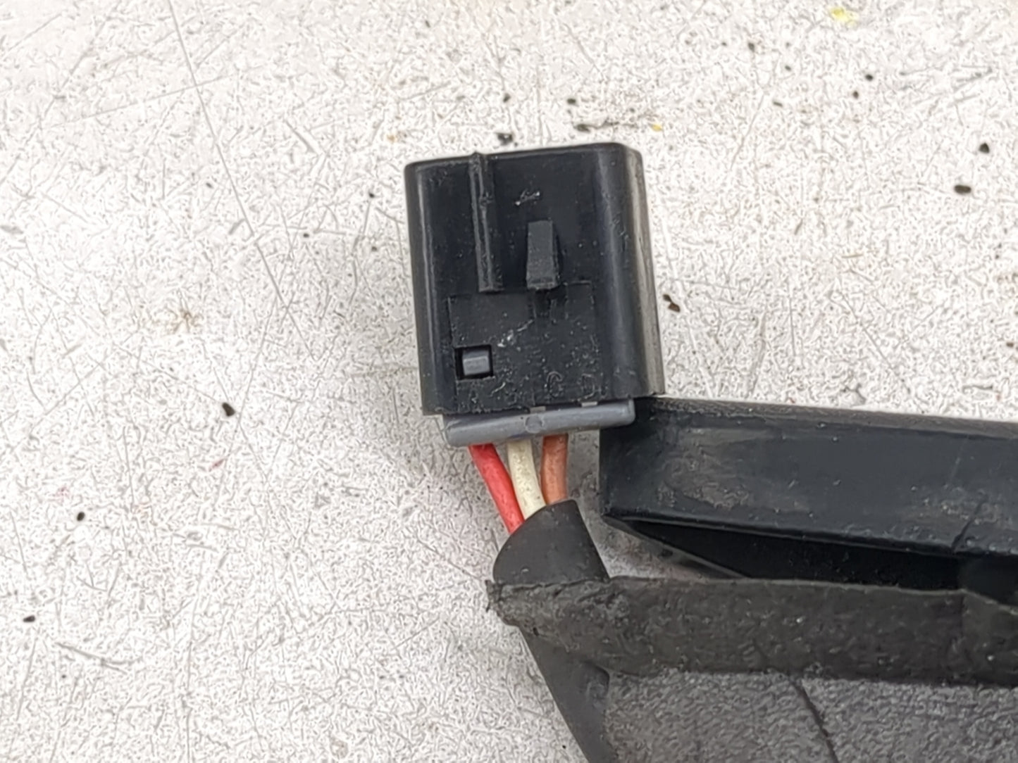 2007-2009 Saturn Aura Passenger Side View Mirror - Right Door Mirror OEM Used - Oemusedautoparts1.com
