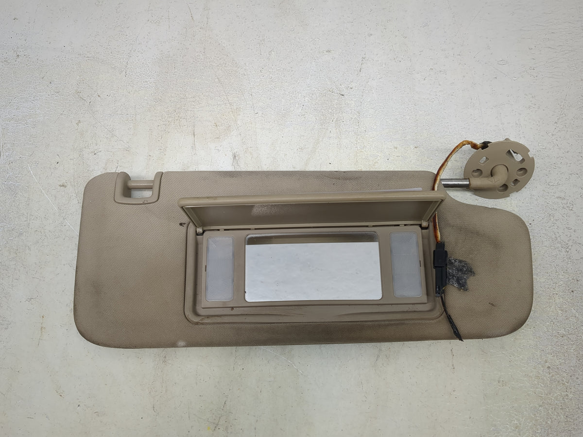 2007-2009 Saturn Aura Sun Visor Shade Replacement Passenger Right Mirror Fits Fits 2007 2008 2009 OEM Used Auto Parts - Oemu