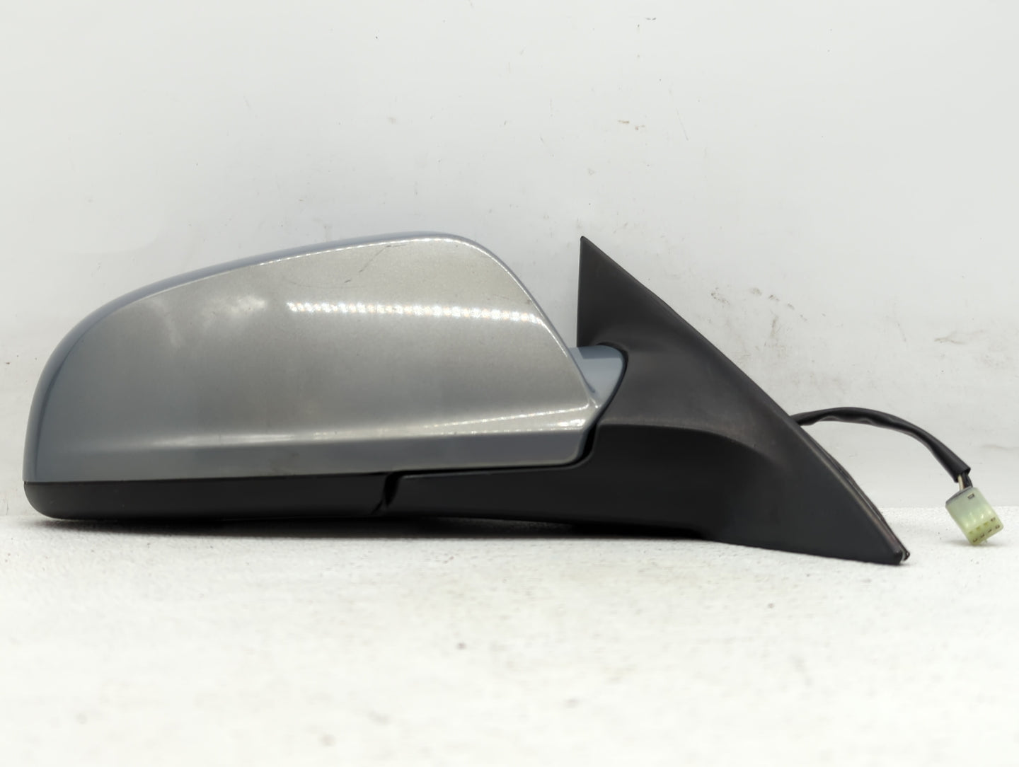2007-2009 Saturn Aura Driver Side View Mirror - Left Door Mirror OEM Used - Oemusedautoparts1.com