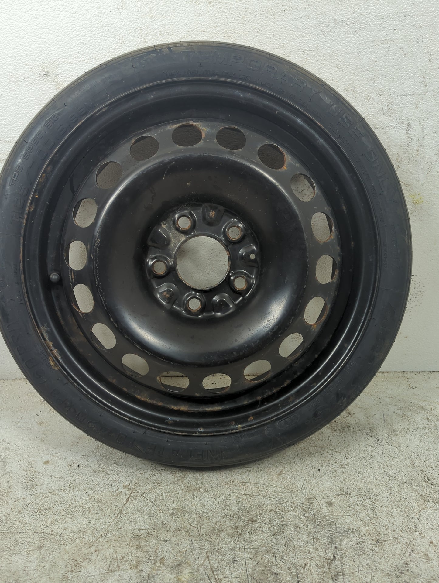 2008 Saturn Aura Spare Donut Tire Wheel Rim Oem - Oemusedautoparts1.com