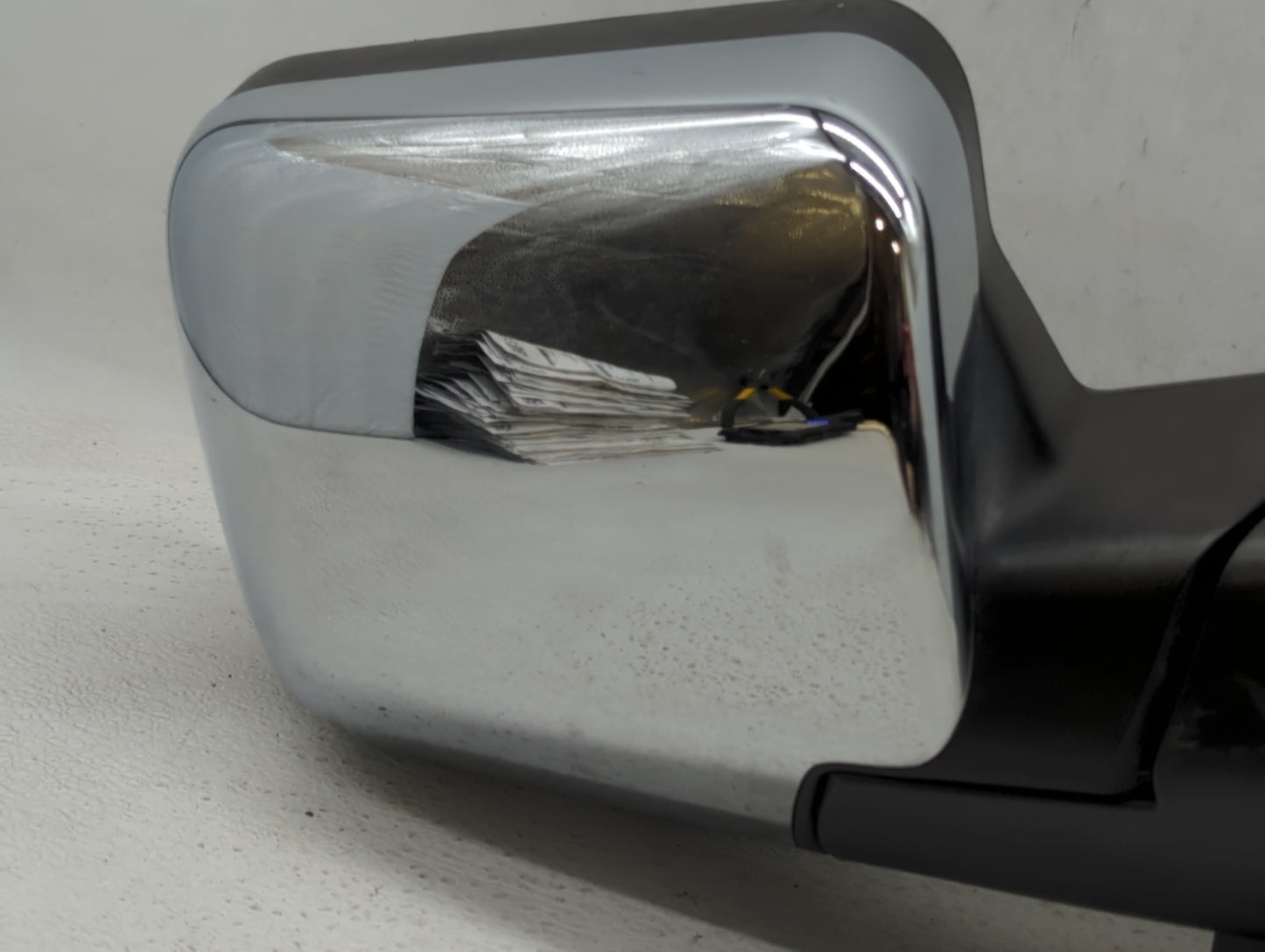 2008 Saturn Aura Passenger Side View Mirror - Right Door Mirror OEM Used - Oemusedautoparts1.com