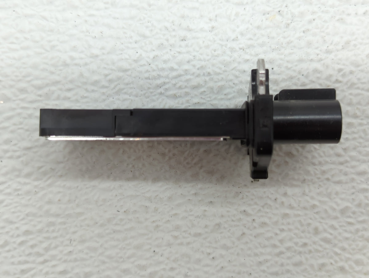 2007-2009 Saturn Aura Mass Air Flow Meter Maf Sensor - Oemusedautoparts1.com