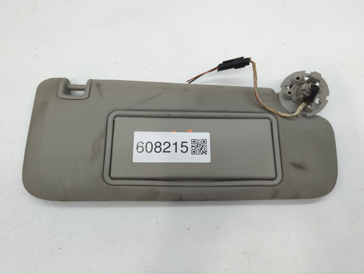 2007-2009 Saturn Aura Sun Visor Shade Replacement Passenger Right Mirror Fits Fits 2007 2008 2009 OEM Used Auto Parts - Oemu