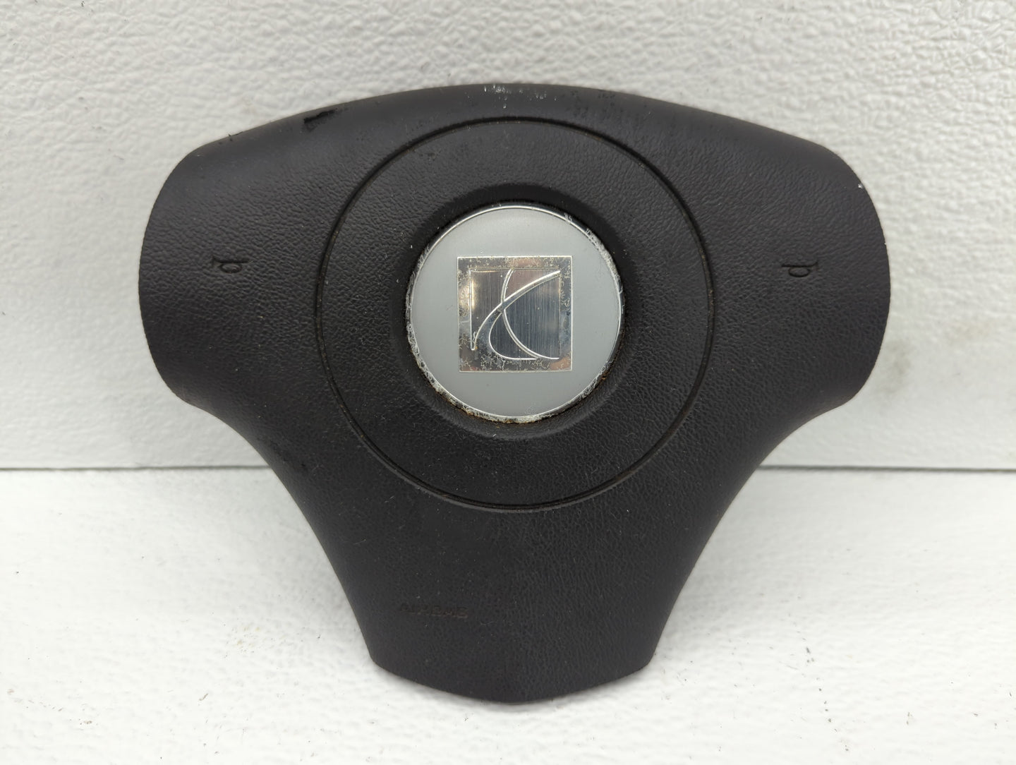 2007-2009 Saturn Aura Air Bag Driver Left Steering Wheel Mounted P/N:BA01090 16869416 Fits Fits 2007 2008 2009 OEM Used Auto