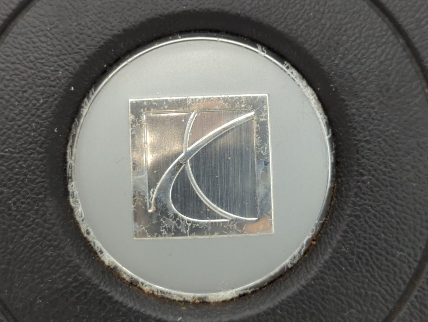 2007-2009 Saturn Aura Air Bag Driver Left Steering Wheel Mounted P/N:BA01090 16869416 Fits Fits 2007 2008 2009 OEM Used Auto