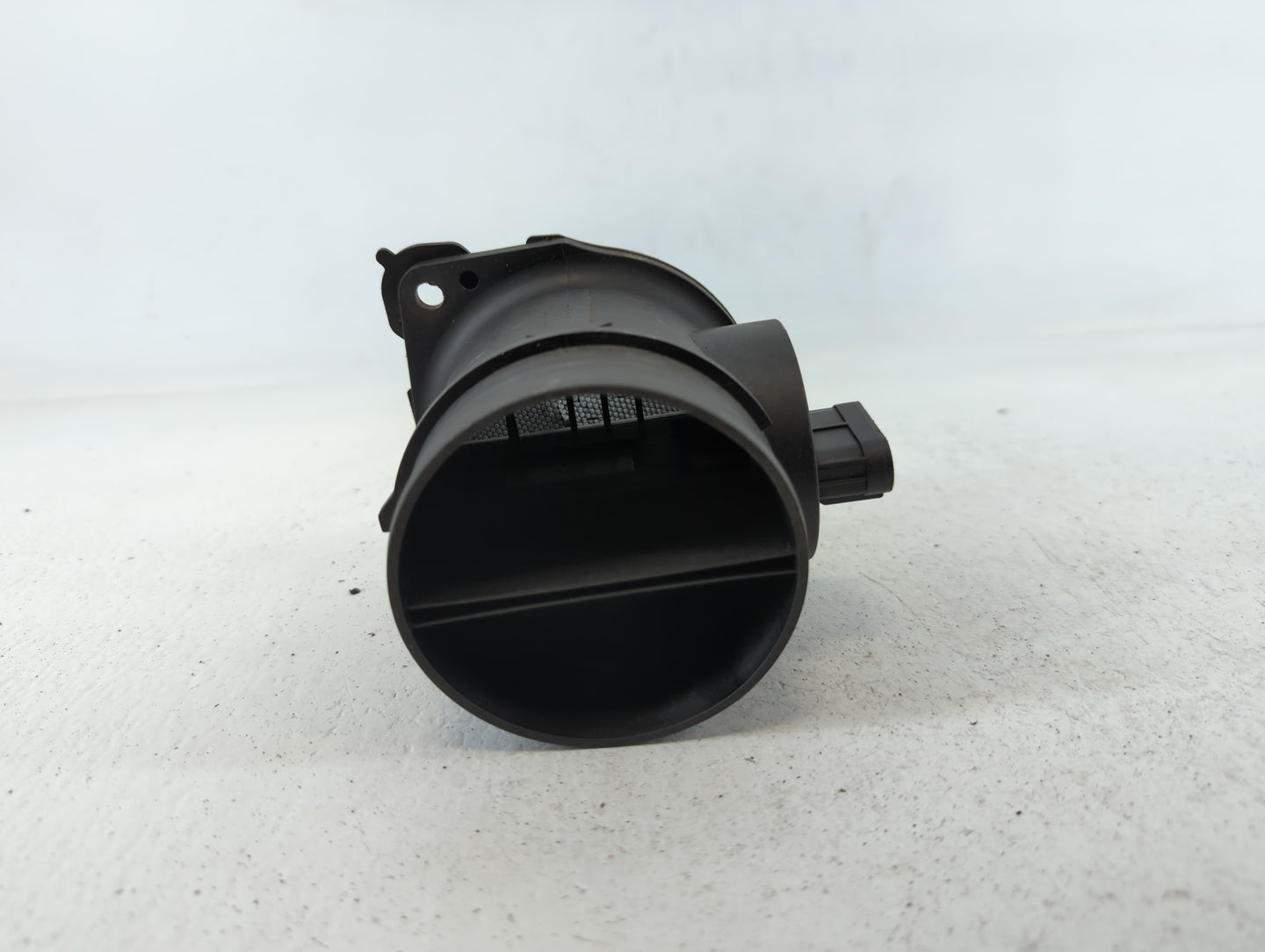 2007-2009 Saturn Aura Mass Air Flow Meter Maf - Oemusedautoparts1.com