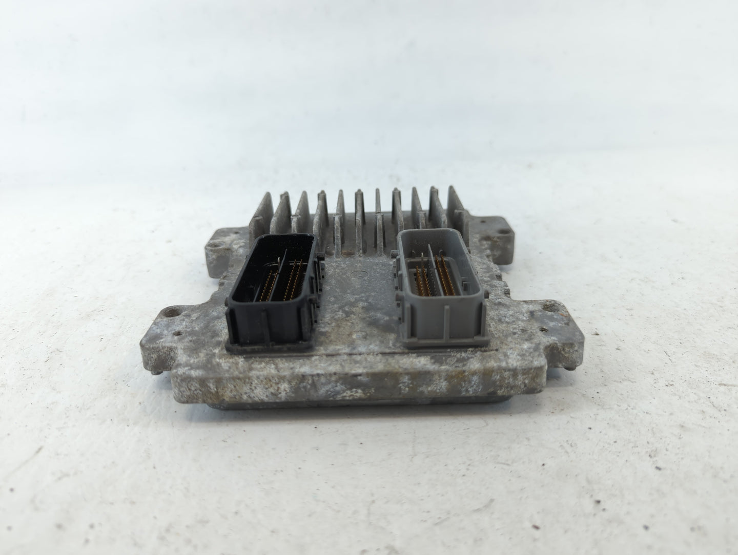 2008-2009 Saturn Aura PCM Engine Control Computer ECU ECM PCU OEM P/N:12618031 Fits Fits 2007 2008 2009 2010 2011 2012 OEM U