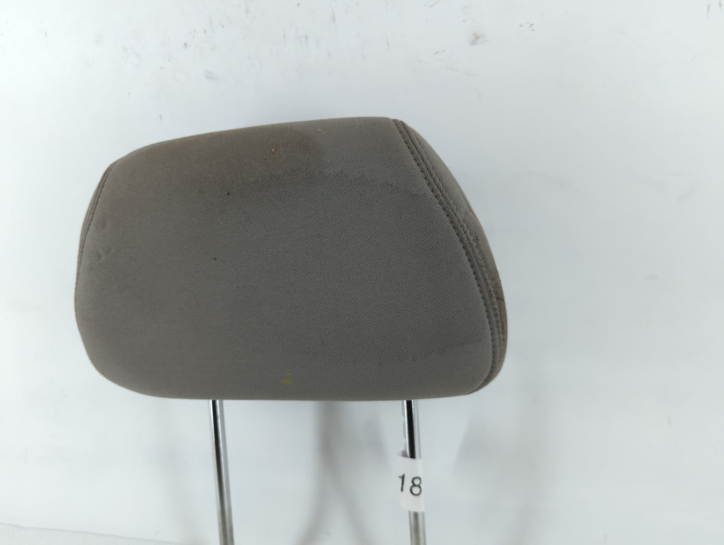 2007-2009 Saturn Aura Headrest Head Rest Front Driver Passenger Seat Fits Fits 2007 2008 2009 OEM Used Auto Parts - Oemuseda