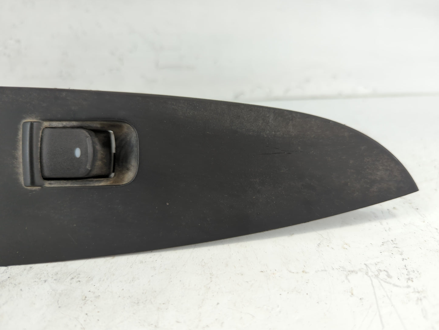 2007-2009 Saturn Aura Master Power Window Switch Replacement Driver Side Left P/N:22627386 Fits Fits 2007 2008 2009 OEM Used
