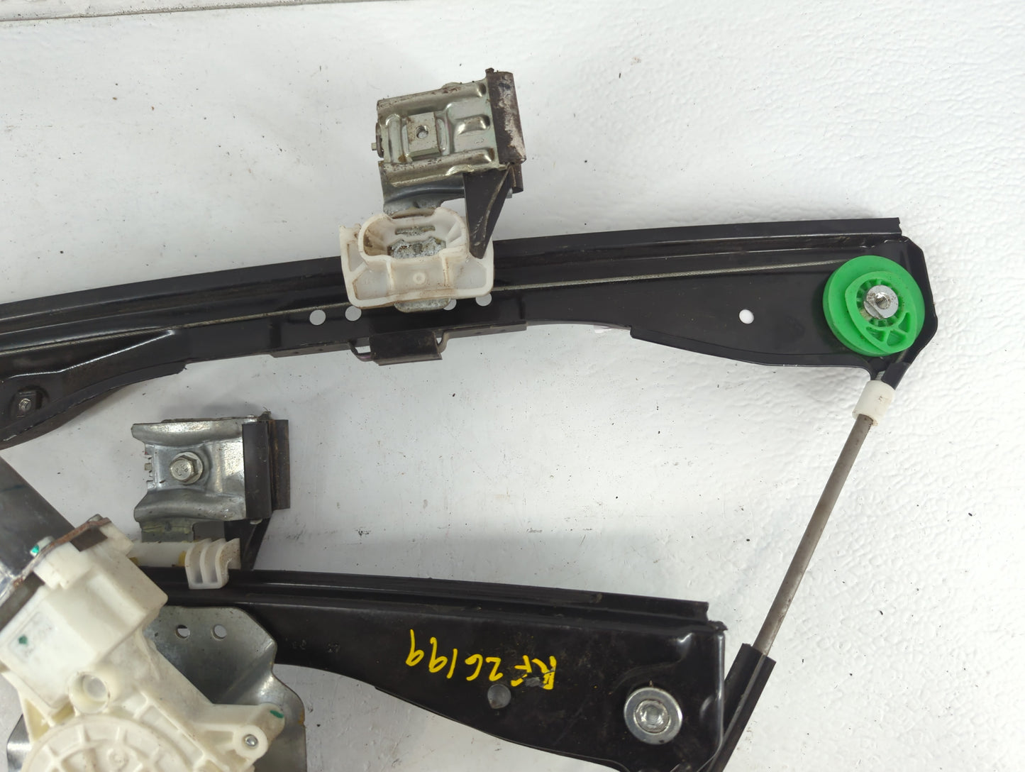 2007-2009 Saturn Aura Window Regulator Passenger Front - Oemusedautoparts1.com