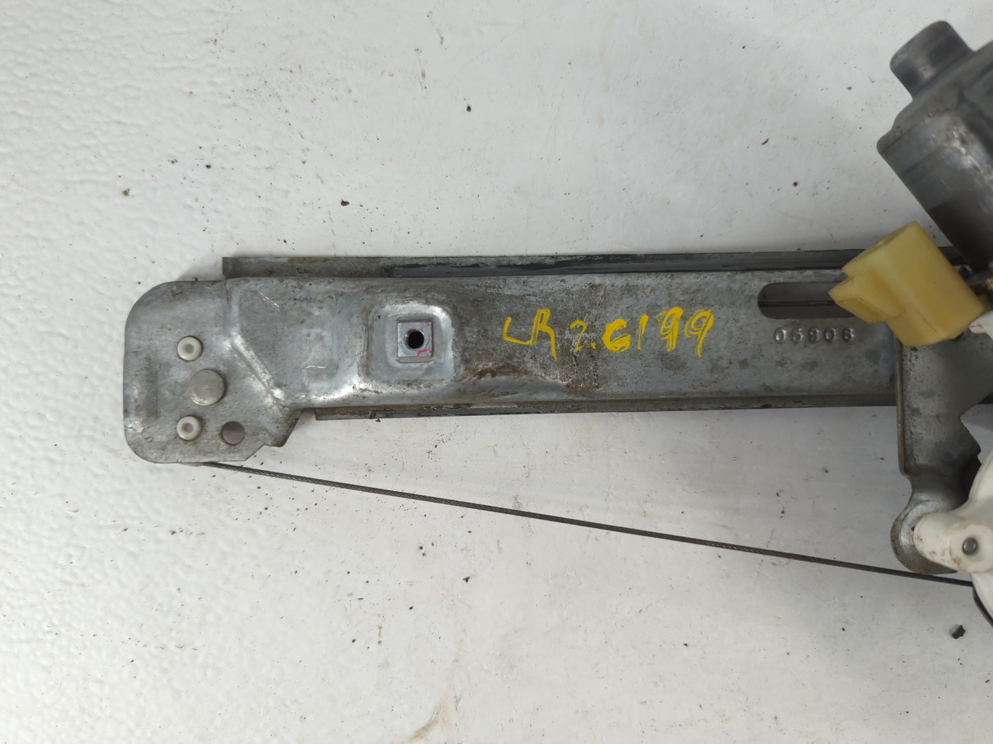 2007-2009 Saturn Aura Driver Left Rear Window Regulator - Oemusedautoparts1.com