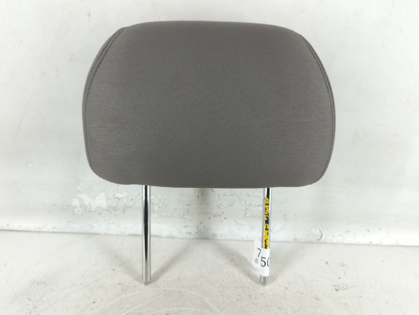 2008-2009 Saturn Aura Headrest Head Rest Front Driver Passenger Seat Fits Fits 2008 2009 OEM Used Auto Parts - Oemusedautopa