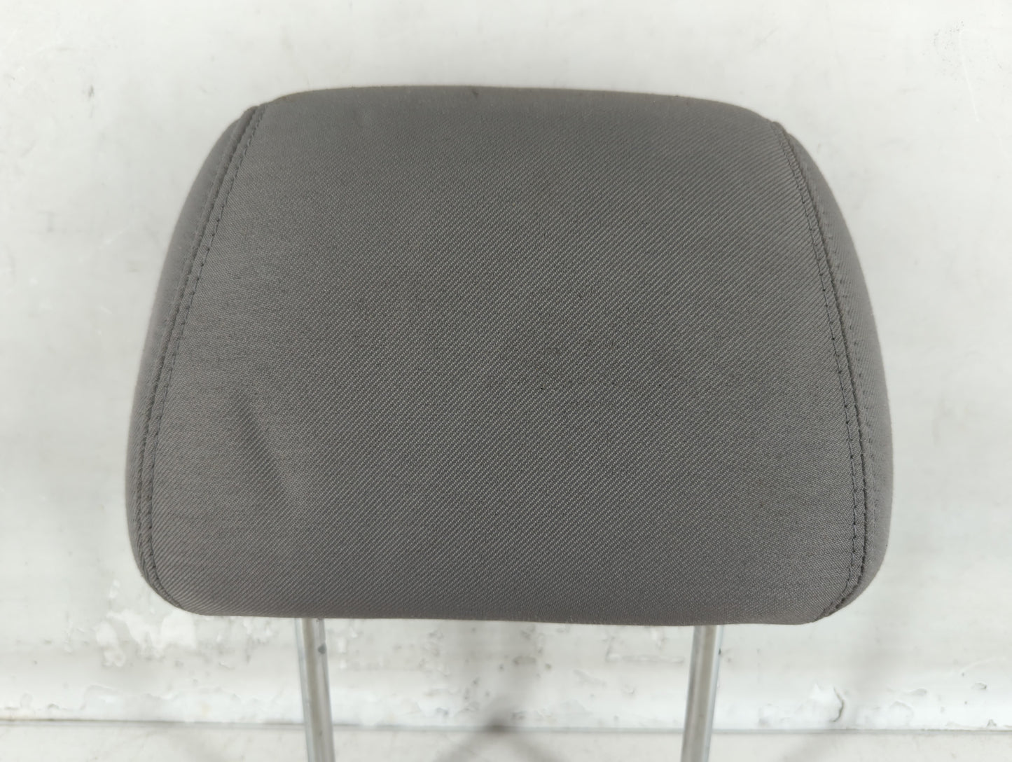 2008-2009 Saturn Aura Headrest Head Rest Front Driver Passenger Seat Fits Fits 2008 2009 OEM Used Auto Parts - Oemusedautopa
