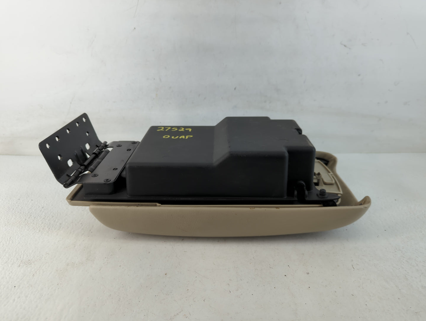 2008 Saturn Aura Center Console Armrest Cover Lid Fits OEM Used Auto Parts - Oemusedautoparts1.com