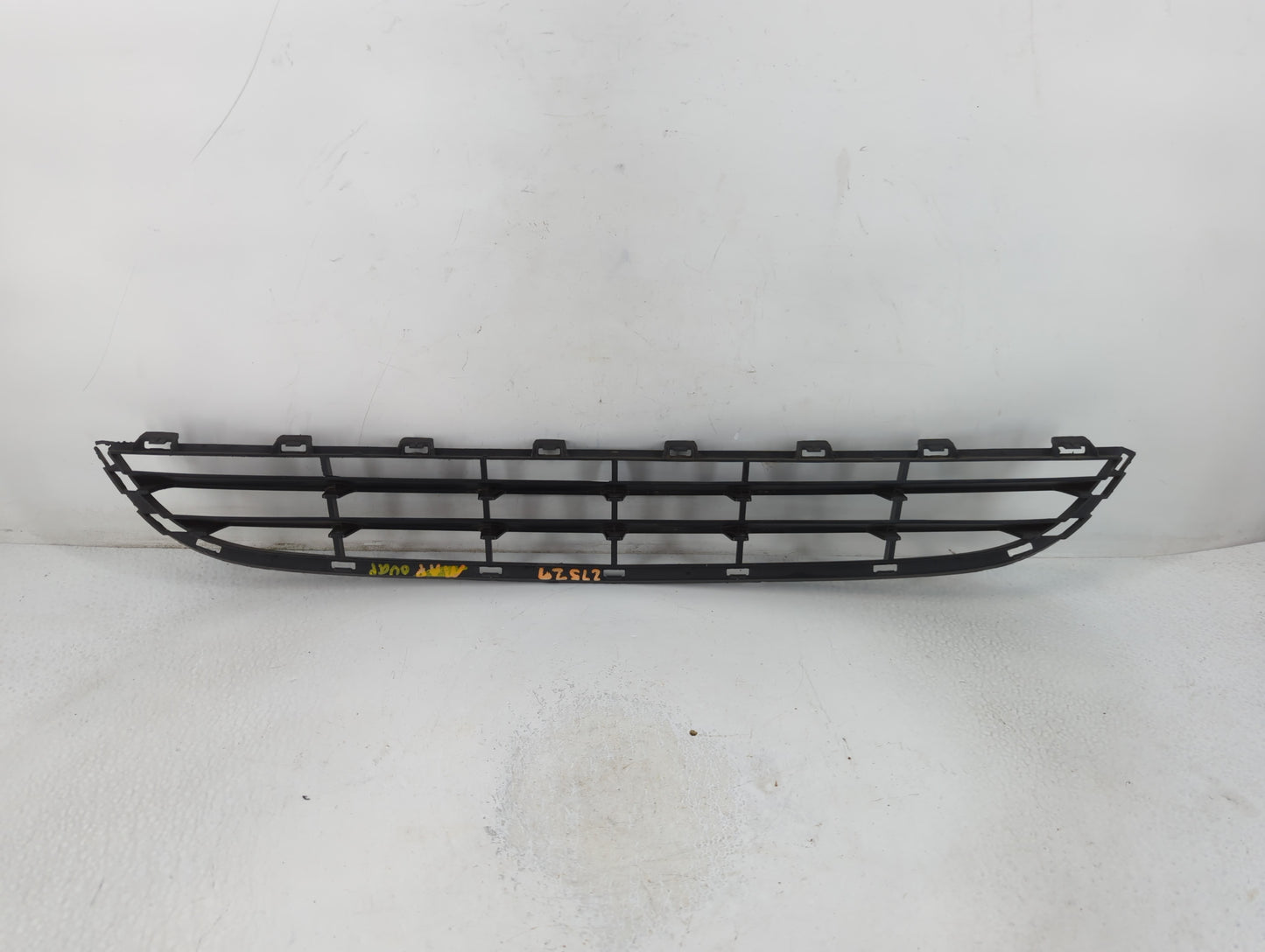 2007-2009 Saturn Aura Front Grille Bumper Not Included - Oemusedautoparts1.com