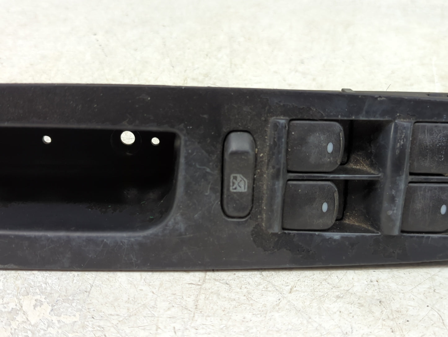 2007-2009 Saturn Aura Master Power Window Switch Replacement Driver Side Left Fits Fits 2007 2008 2009 OEM Used Auto Parts -