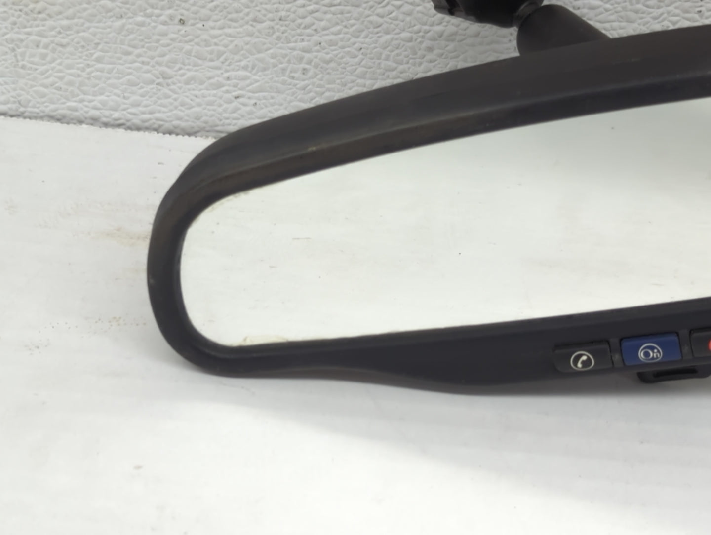 2007-2009 Saturn Aura Interior Rear View Mirror Replacement OEM Fits OEM Used Auto Parts - Oemusedautoparts1.com