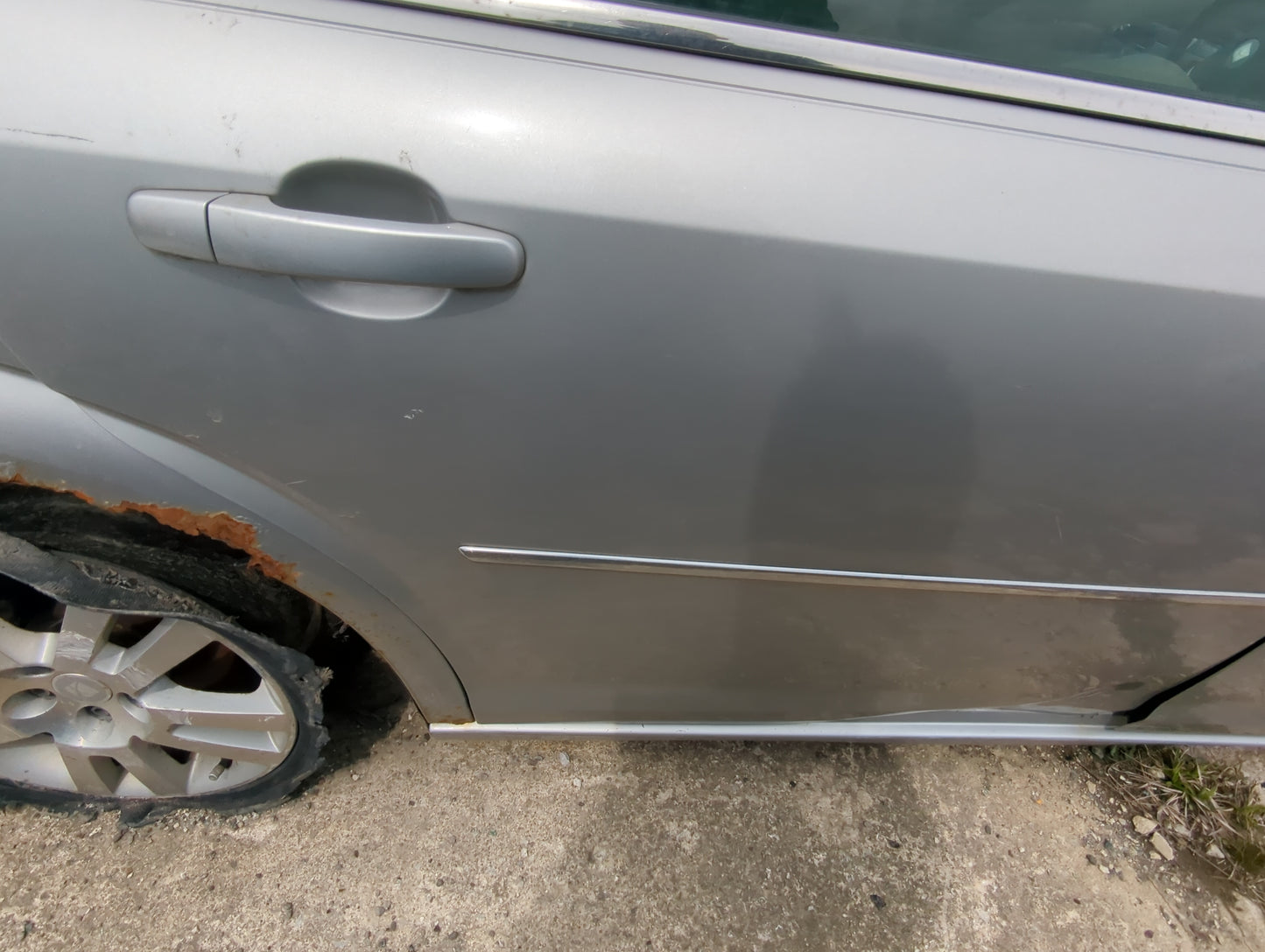 2007-2009 Saturn Aura Passenger Rear Door Oem - Oemusedautoparts1.com