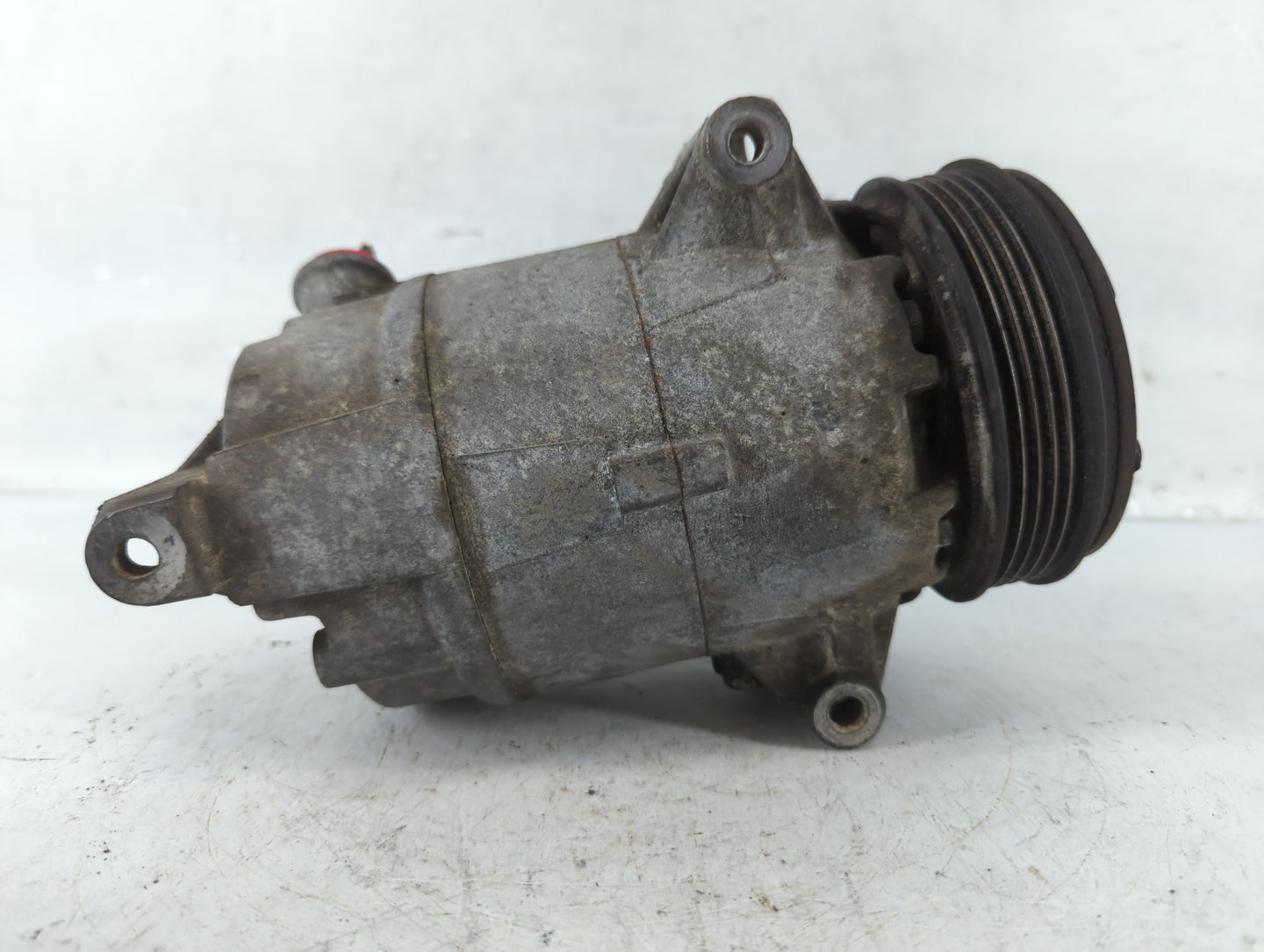 2007-2008 Saturn Aura Air Conditioning A/c Ac Compressor Oem - Oemusedautoparts1.com
