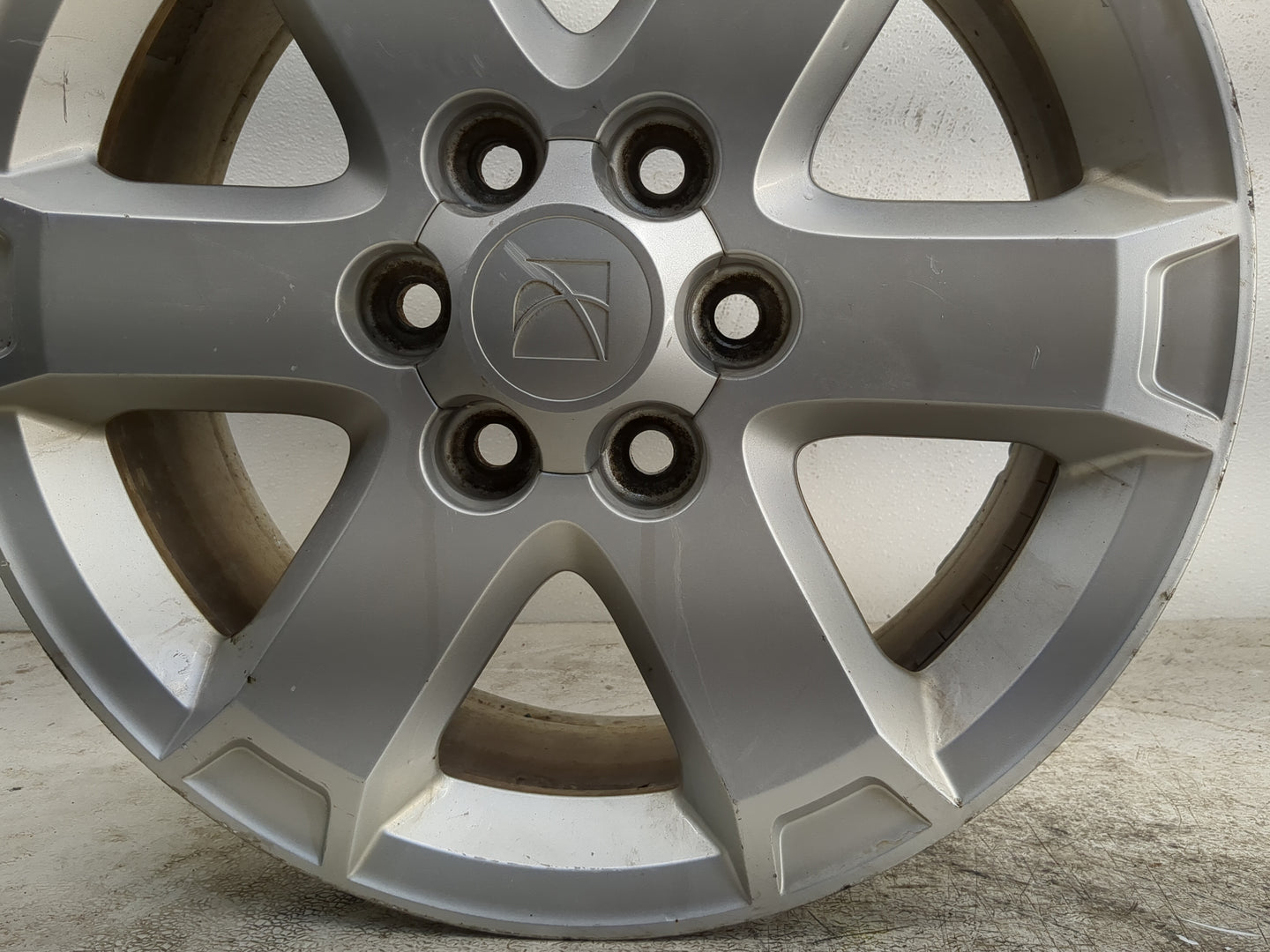 2007-2010 Saturn Outlook Oem Wheel Rim 1201070 - Oemusedautoparts1.com