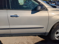 Saturn Outlook Passenger Front Door Oem - Oemusedautoparts1.com