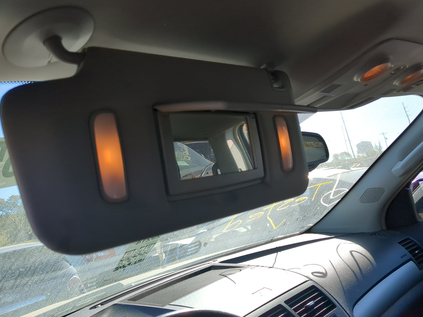 2008 Saturn Outlook Sun Visor Shade Replacement Driver Left Mirror Fits OEM Used Auto Parts - Oemusedautoparts1.com