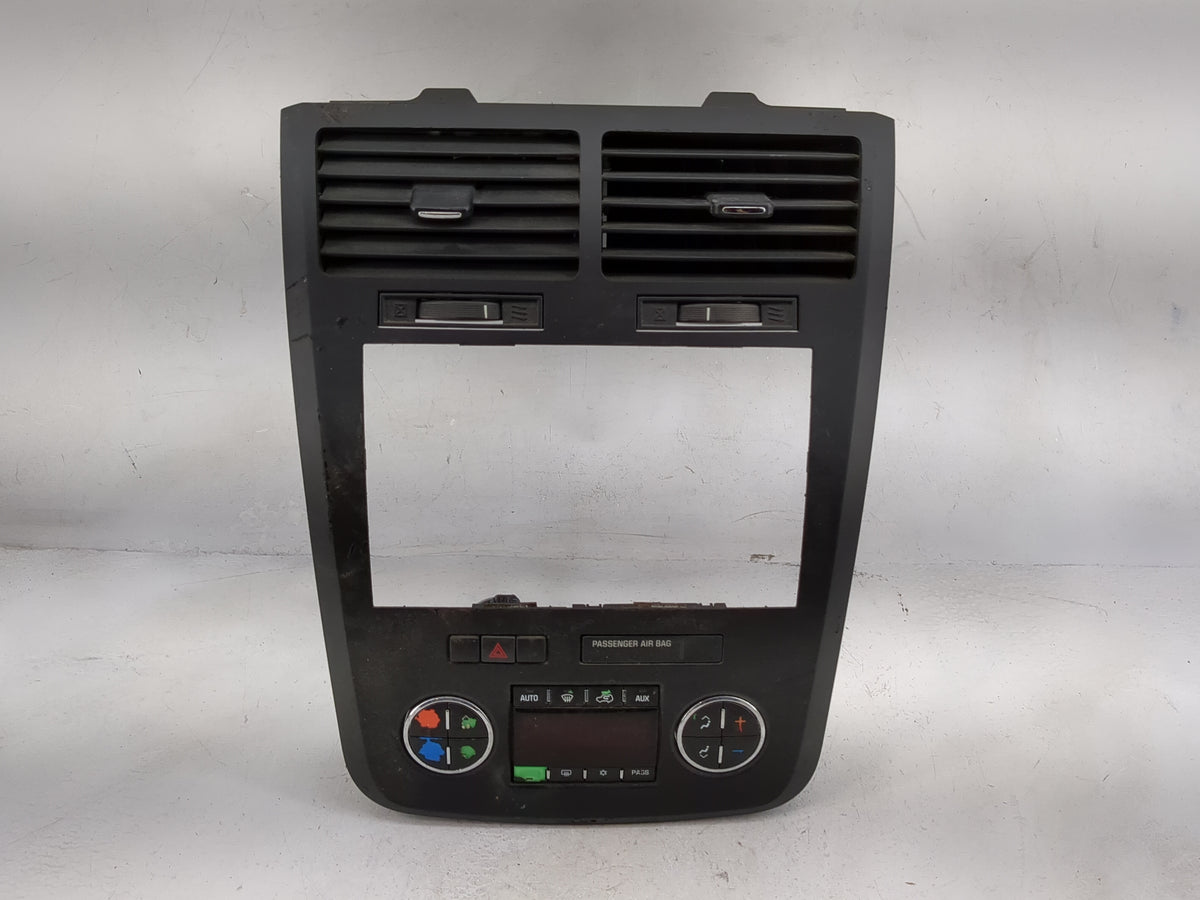 2008 Saturn Outlook Climate Control Module Temperature AC/Heater Replacement P/N:25894710 Fits OEM Used Auto Parts - Oemused
