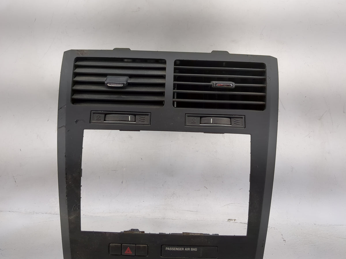 2008 Saturn Outlook Climate Control Module Temperature AC/Heater Replacement P/N:25894710 Fits OEM Used Auto Parts - Oemused
